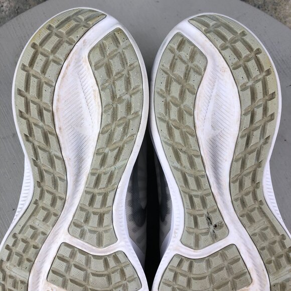 Nike Women's Size 7 Downshifter 10 White Silver Running Sneakers CI9984-100 - Picture 10 of 13